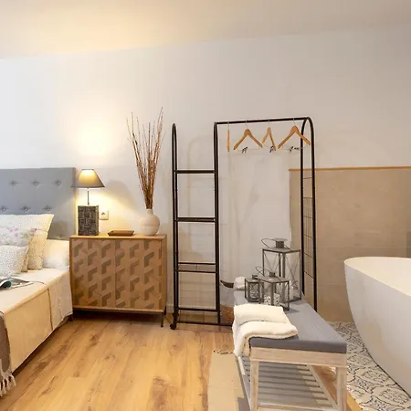 Jazmin Y Biznaga Apartment Malaga